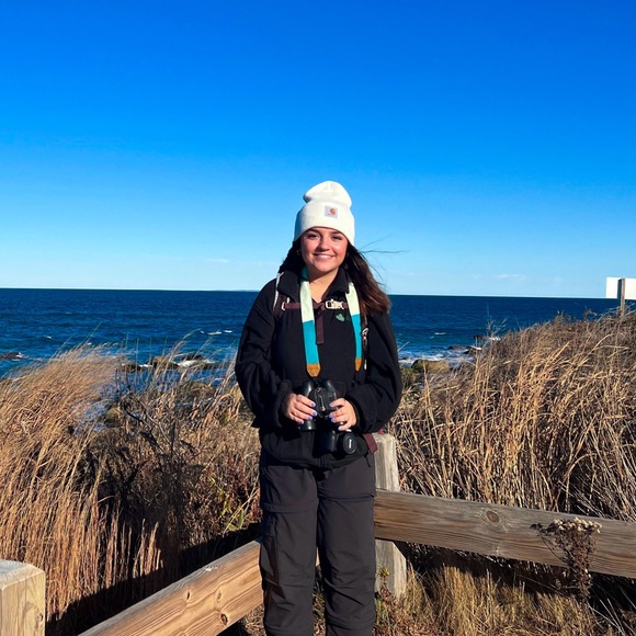 Meet your Posher, Sarah - Picture 1 of 1